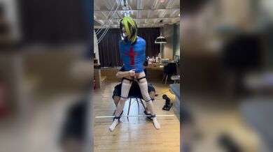 木乃伊开腿缚，被榨精最后失禁潮吹