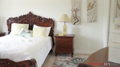 The Eavesdropping Milf With Eve Marlowe And Billy Boston - The Butt