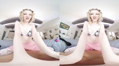 Gamer Girl Melody Marks Knows How To Spend The 4 Hours Waiting For An Update To Download