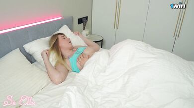 StepSIS CAUGHT stepBRO CUMMING all over her PANTIES - Secret Elle