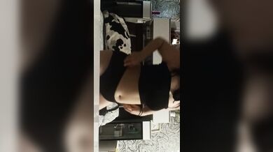 Busty babe decided to play with her big tits when no one was home