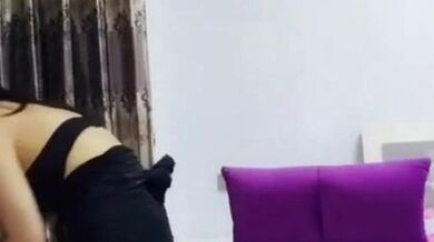 Korean BJ fucks dildo wearing pantyhose