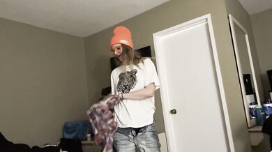 RUN A TRAIN ON ME HONEY, impromptu mini strip tease