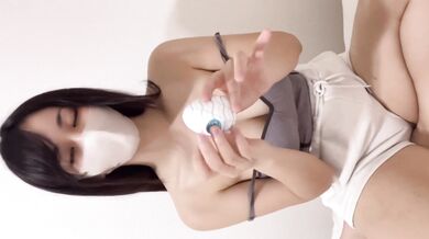 【素人個人撮影】男の人の舌みたいなテンガエッグで感じちゃった…(ノーブラ乳首/デカ尻/巨乳/Gカップ/バイブオナニー/下着/ローション/着衣/美女/かわいい/日本人/スマホ自撮り/Japanese