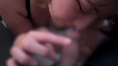 Girl in underwear after a “Delicious sperm” after a gokkun.