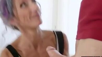 Sadie Sommerville gets her rectum wrecked