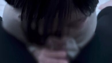 Girl with short hair ejaculates a lot in her mouth