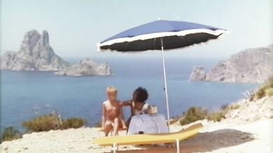Swedish Girls On Holiday (France, Germany 1981, Olinka Hardiman, Marianne Aubert)