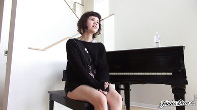 Yhivi To Have Sex With James Deen