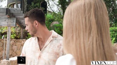 Petite Beauty Stefany Kyler Rides His Cock in Steamy Poolside Sex