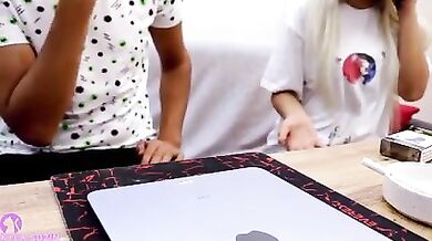 Kap?da kalan kom?umun kar?s?n? çat?r çutur siktim (kom?uluk ölmedi)