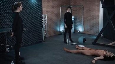 Wonder Olive One Dumb Woman Coordinates - Kira Fox