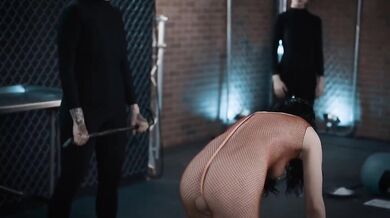 Wonder Olive One Dumb Woman Coordinates - Kira Fox