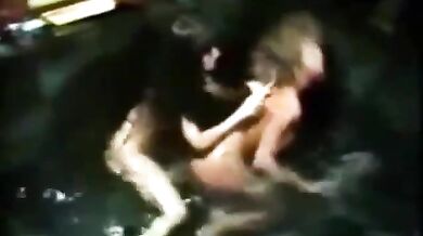 Sharon and Erica Vintage Lesbian scene (Erica Boyer, Sharon Mitchell)