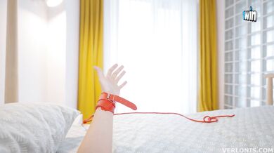 Two exhibitionist girls showed off their hot bodies and seduced a passing stranger