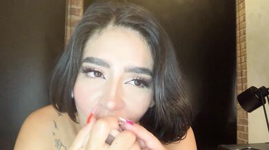 SEXY BIG ASS LATINA HAVING FUN IN HOTEL ROOM