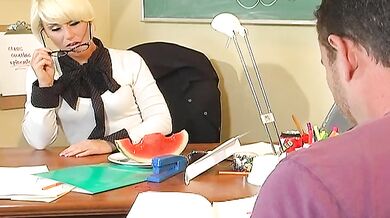 Summer Storm Fucking In The Desk With Her Lingerie - Juliana Grandi