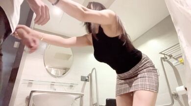 台灣外流火車上的廁所野戰！swag daisybaby Taiwan real chat up sex in train public toilet