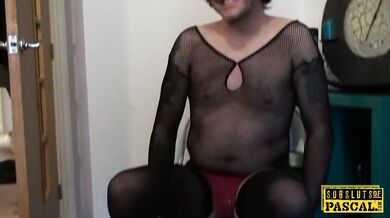 Mature Britt cocksucks dom in front of sissy