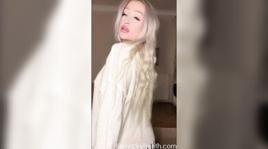 The good girl you want, the bad girl you need