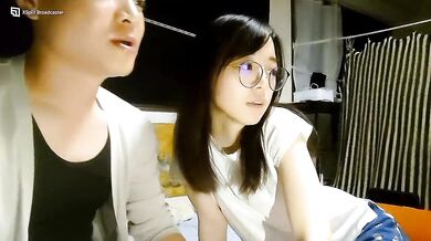 Live streaming [You can get close to the face and show it in a close-up]