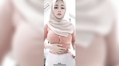 Hijab Cantik Mulus Tobrut Colmek Crot Lendir