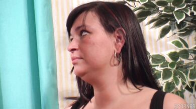 Chubby Housewives Share Dick