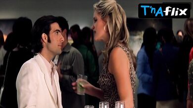 Bridgette Wilson Sexy Scene in Shopgirl