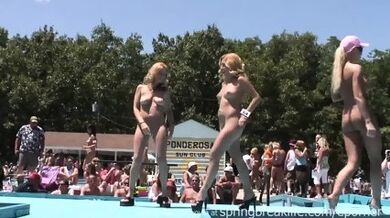 Nudes A Poppin Hotties - Gemma Massey