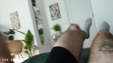 Redhead Babe Wants to Make a Sextape for Her Cuck Boyfriend - Sinatra Monroe