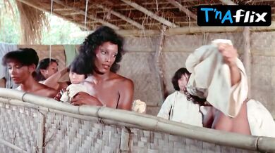 Jeannie Bell Breasts Scene in The Muthers (Jean Bell)