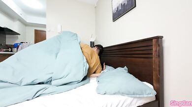 Pinay Ginising at kinantot ng Bf sa kumot 2024! (She enjoys fucking with a blanket on)-SingCan