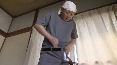 Mature Woman And A Middle-aged Woman Scented Sex - Maki Houjo