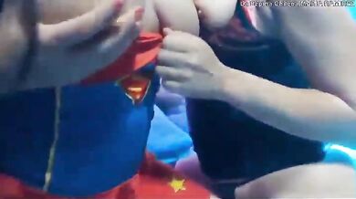 LA PEPINA CHILENA EN VIDEO PORNO LESBICO DILDOS ANAL Y JUEGOS ENTRE MUJERES