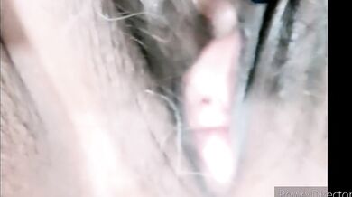 Mature Woman, my morning masturbation before getting out of bed in the morning